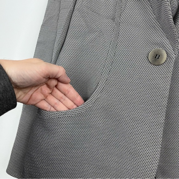 ARMANI COLLEZIONI Single Button Blazer - Picture 6 of 14